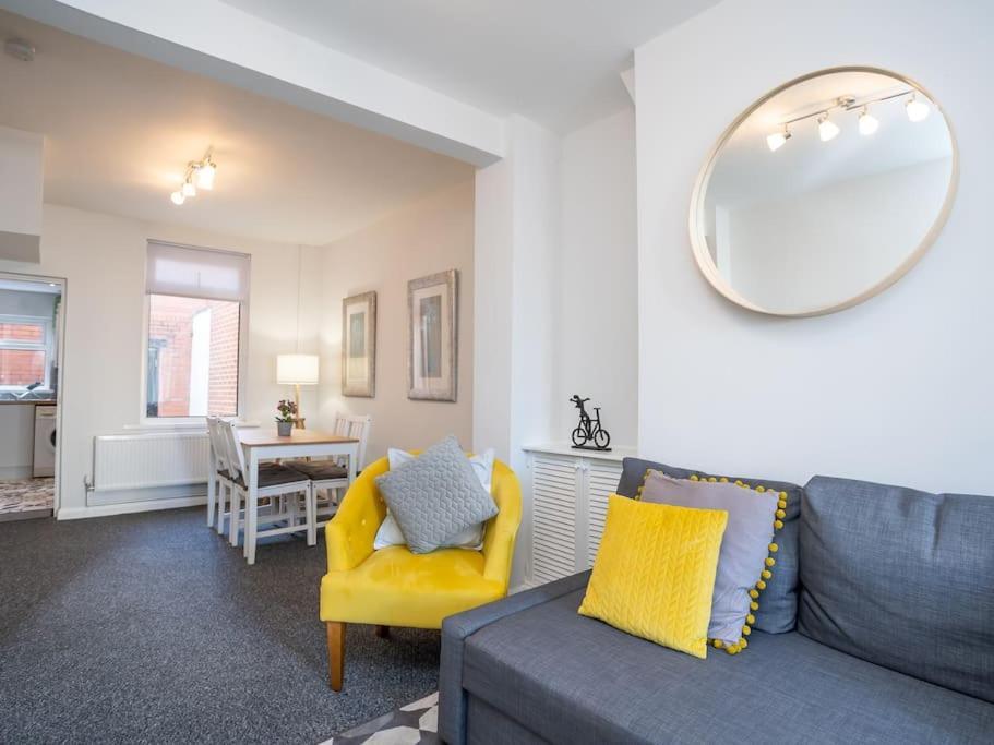Cozy Townhouse, Walking Distance To Belfast City Ngoại thất bức ảnh